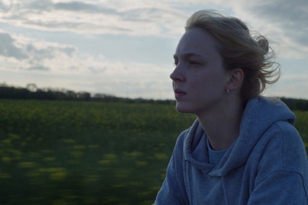 Recensione: Six Weeks On
