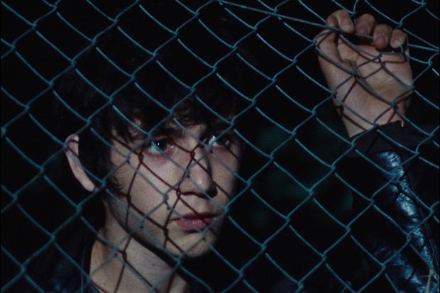 Critique : Adieu monde cruel