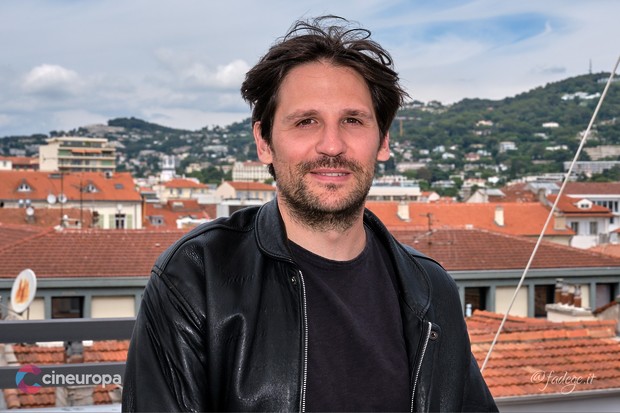 Félix de Givry • Director de Adieu monde cruel