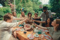 Fine riprese per Die hellen Tage di Maggie Peren