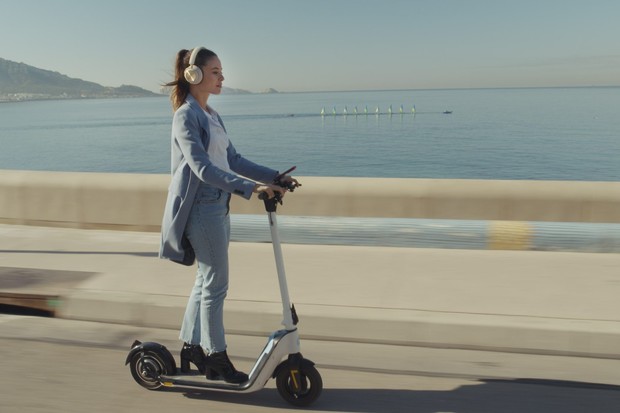Review: A Woman Today