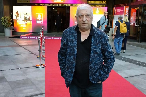 Kostadin Bonev • Director de She Who Remains