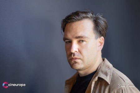 Thomas Woodroffe • Réalisateur de Bloques erráticos